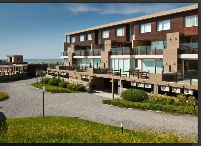 Linda Bay Duplex 221