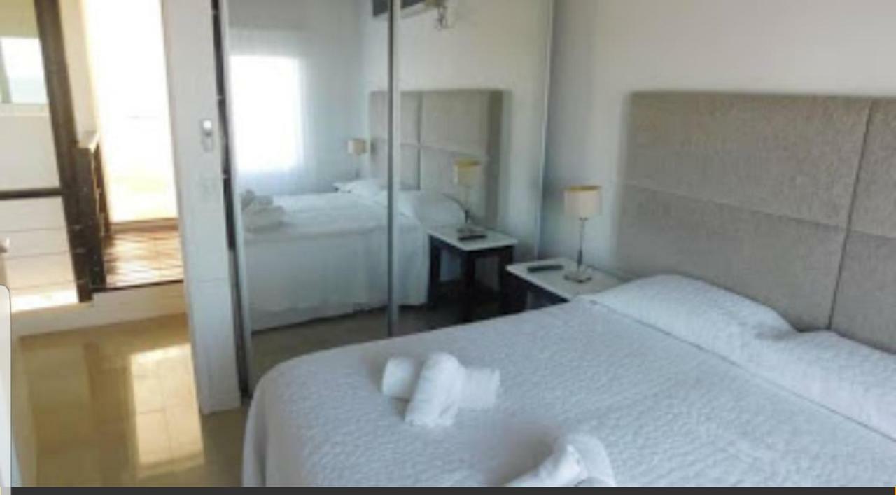 Linda Bay Duplex 221 Apartment *